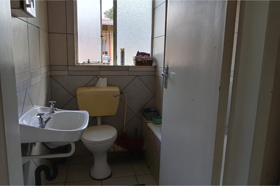 2 Bedroom Property for Sale in Sasolburg Free State